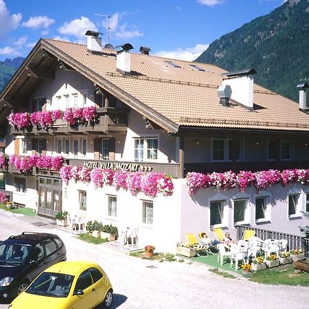 Hotel Villa Mozart Поцца-ди-Фасса Экстерьер фото